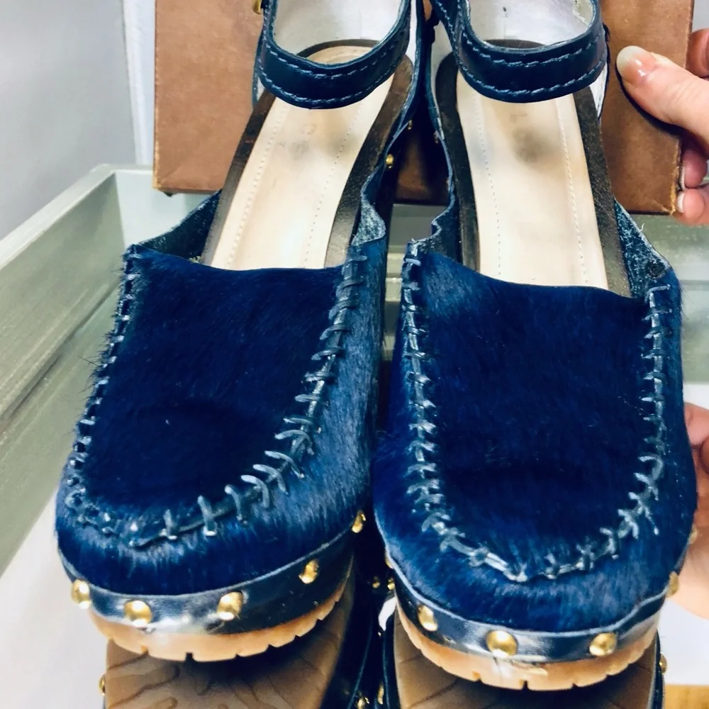 Blue Heels, Gorgeous Calf Hair Dulce Heels! - Picture 8 of 8